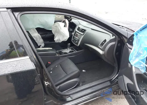 2016 Nissan Altima 2.5 Sv z USA, uszkodzony, nr VIN 1N4AL3APXGC242172